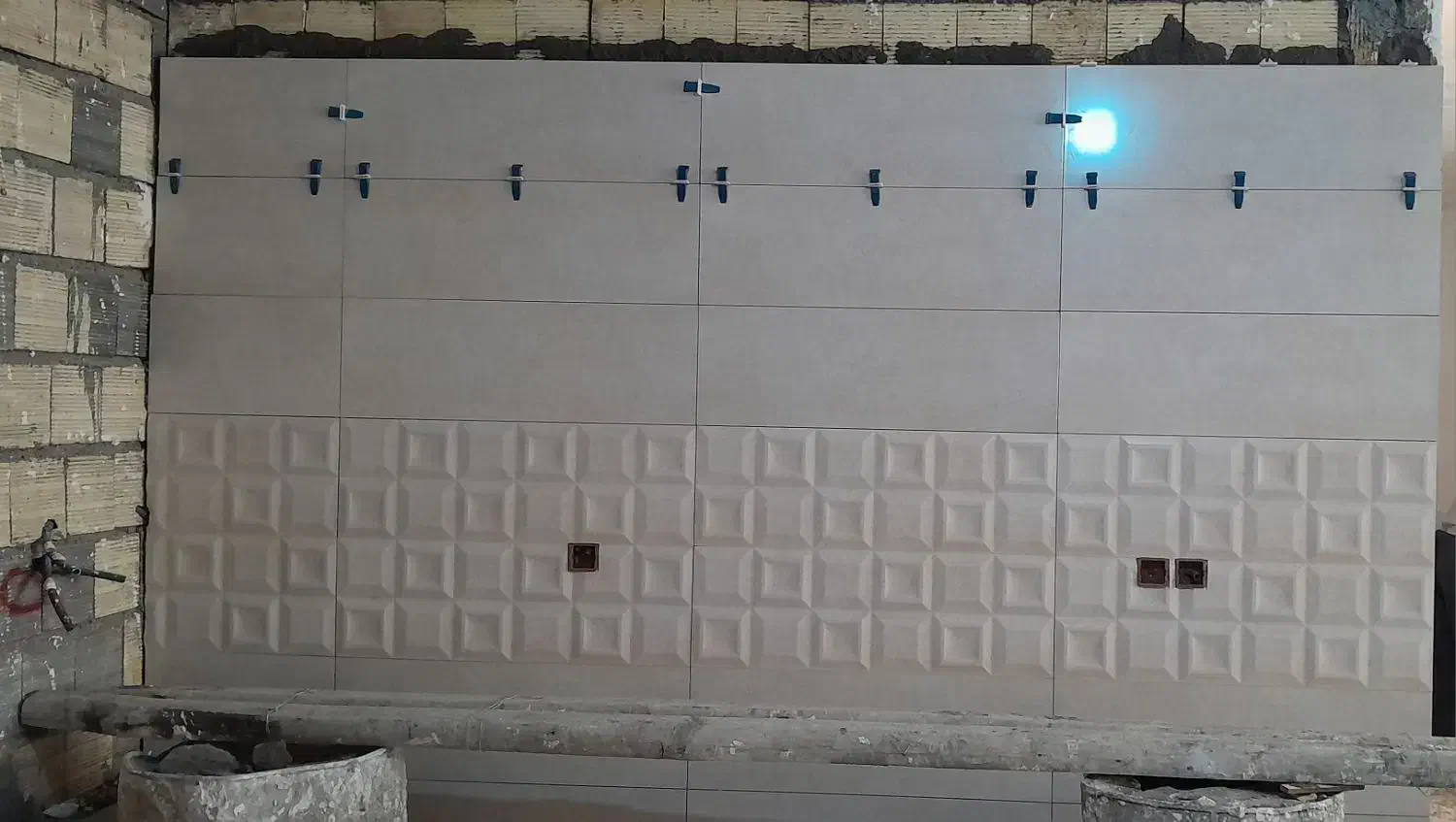 کاشی کاری|مصالح و تجهیزات ساختمان|مریوان, |دیوار