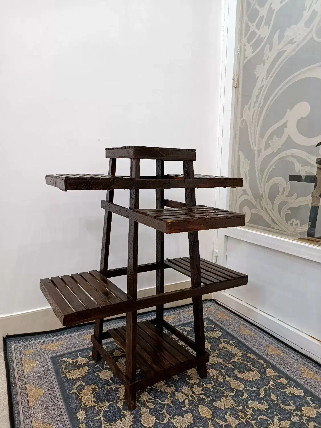 جا گلدانی استند گل بسیار شیک|گل و گیاه طبیعی|خواف, |دیوار