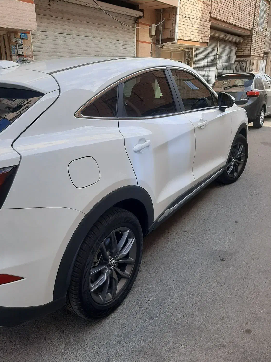 فروشی|خودرو سواری و وانت|نسیم‌شهر, |دیوار