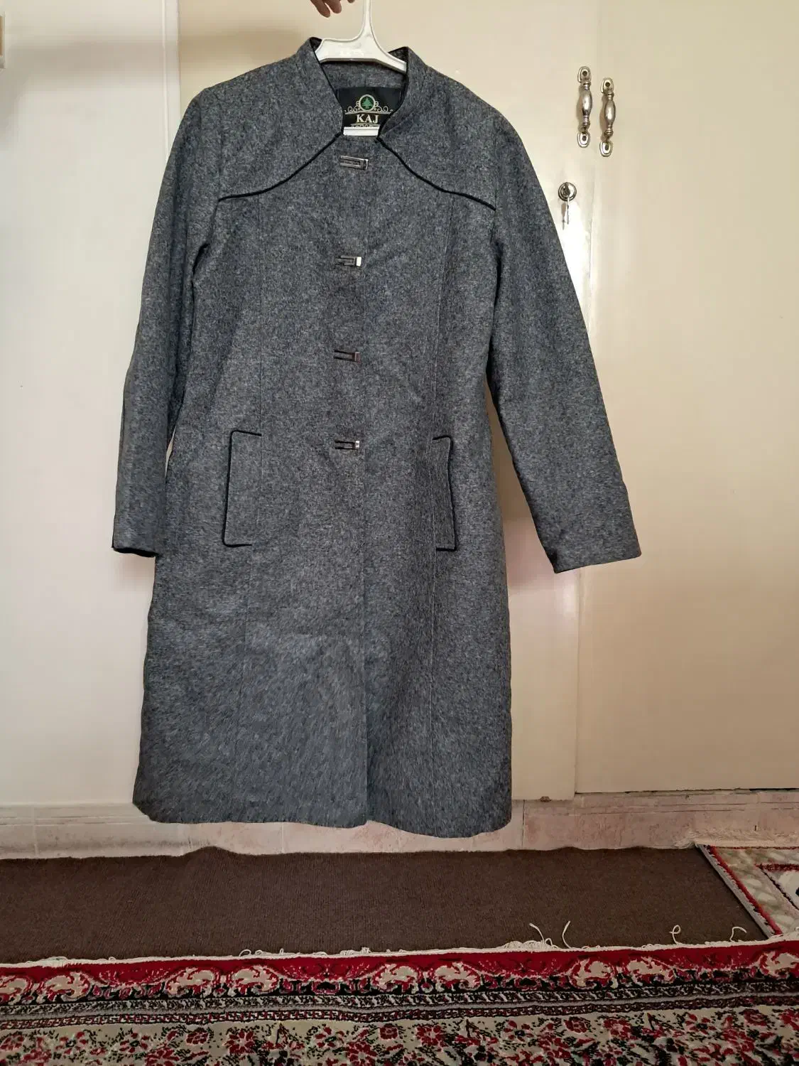 پالتو|لباس|کرج, شهرک جهان آرا|دیوار