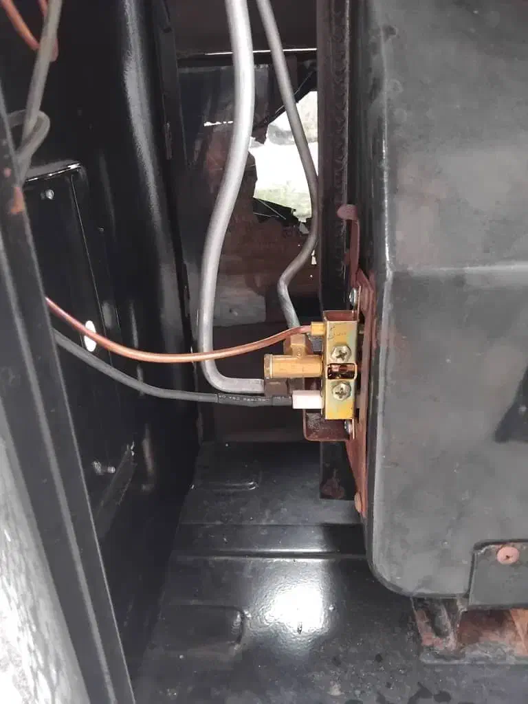 بخاری|بخاری، هیتر، شومینه|رشت, نخودچر|دیوار