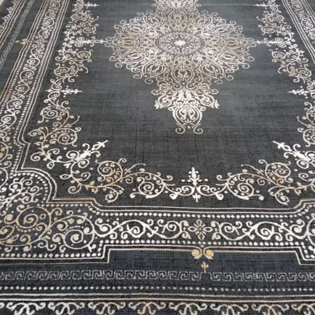 چند تعداد فرش ۱۲متری ۷۰۰شانه همه مدل قیمت ها خوب|فرش|تربتحیدریه, طالقانی|دیوار