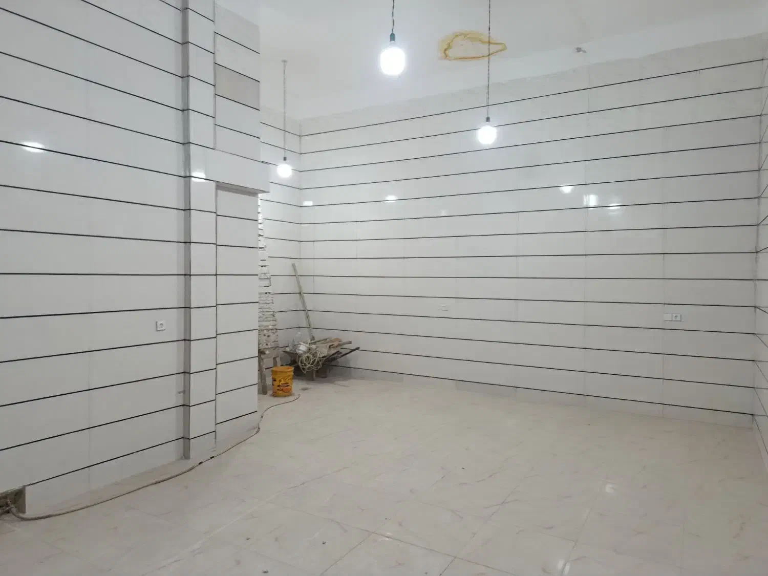 اجاره مغازه (شریعتی-وحدت)|اجارهٔ مغازه و غرفه|بروجرد, |دیوار