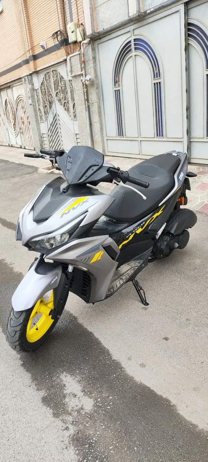 ایروکس NVX|موتورسیکلت|اصفهان, سپاهان‌شهر|دیوار