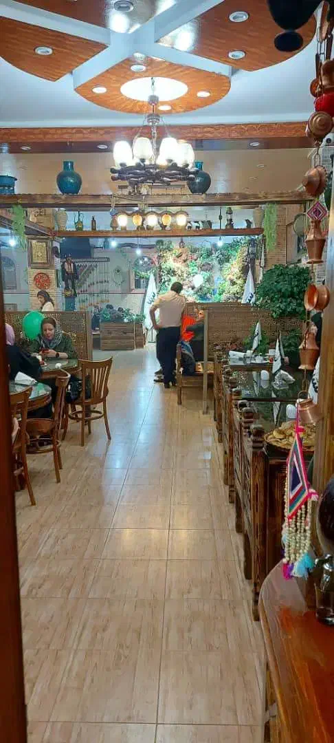 صندوقدار و سالنکار|استخدام خدمات فروشگاه و رستوران|تهران, منیریه|دیوار