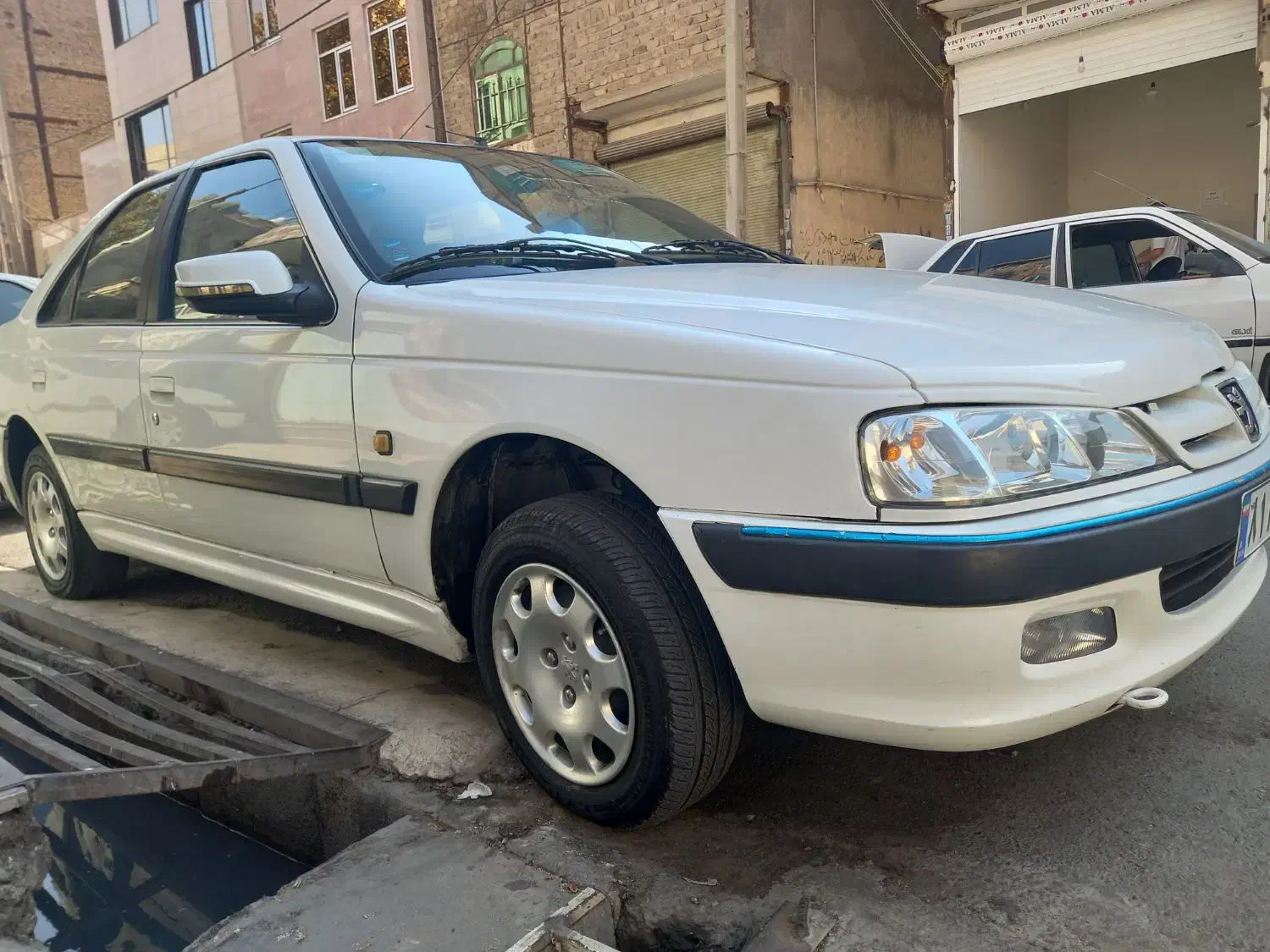 پژوپارس مدل۸۸ بیرنگ شاسی پلم ۲۰۶تا کار|خودرو سواری و وانت|نسیم‌شهر, |دیوار