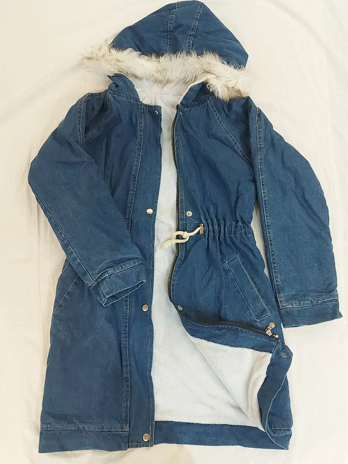 کاپشن لی داخل خز فقط ۴۰۰هزارتومان|لباس|اردبیل, |دیوار