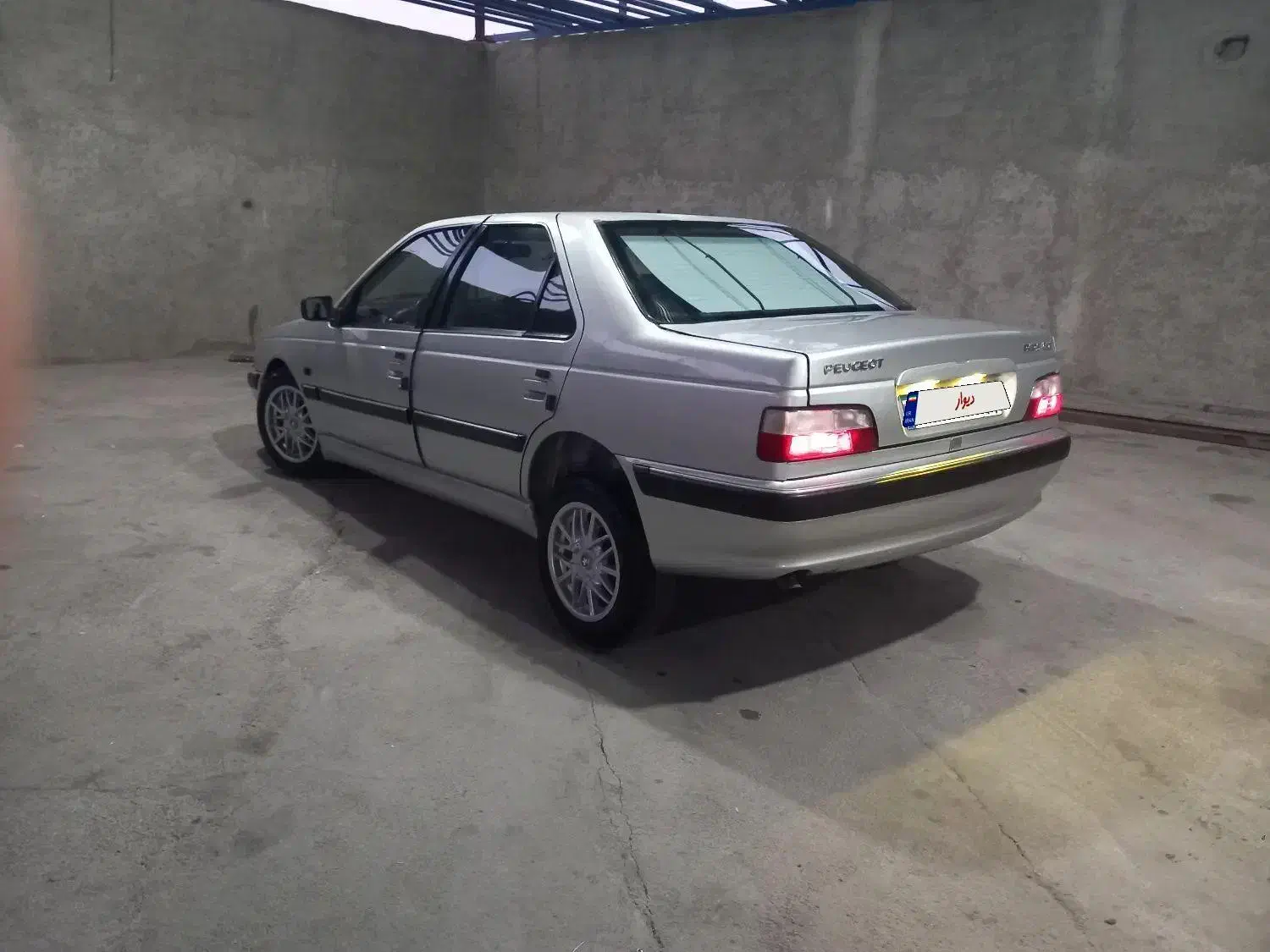 پژو پارس مدل88|خودرو سواری و وانت|نی‌ریز, |دیوار