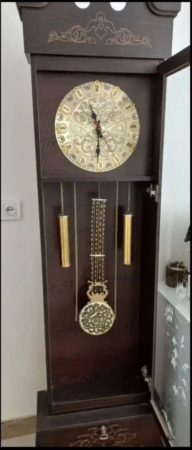 ساعت ایستاده|ساعت دیواری و تزئینی|تهران, والفجر (افسریه)|دیوار