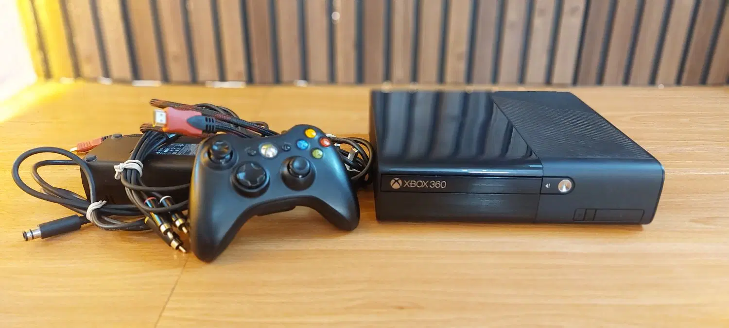 xbox 360 super slim|کنسول، بازی ویدئویی و آنلاین|کرج, کیانمهر|دیوار