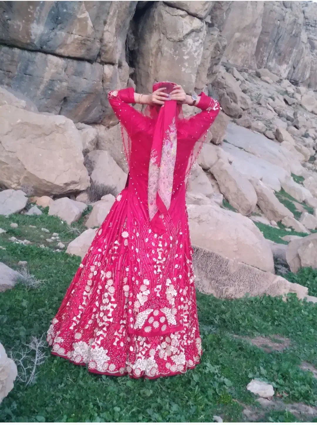 فروش لباس محلی خیلی تمیز و مرتب|لباس|آباده, |دیوار