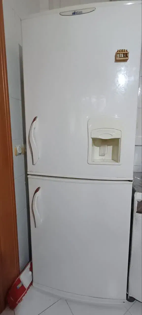 یخچال فریزر سالم وتمیز|یخچال و فریزر|مشهد, رضاشهر|دیوار