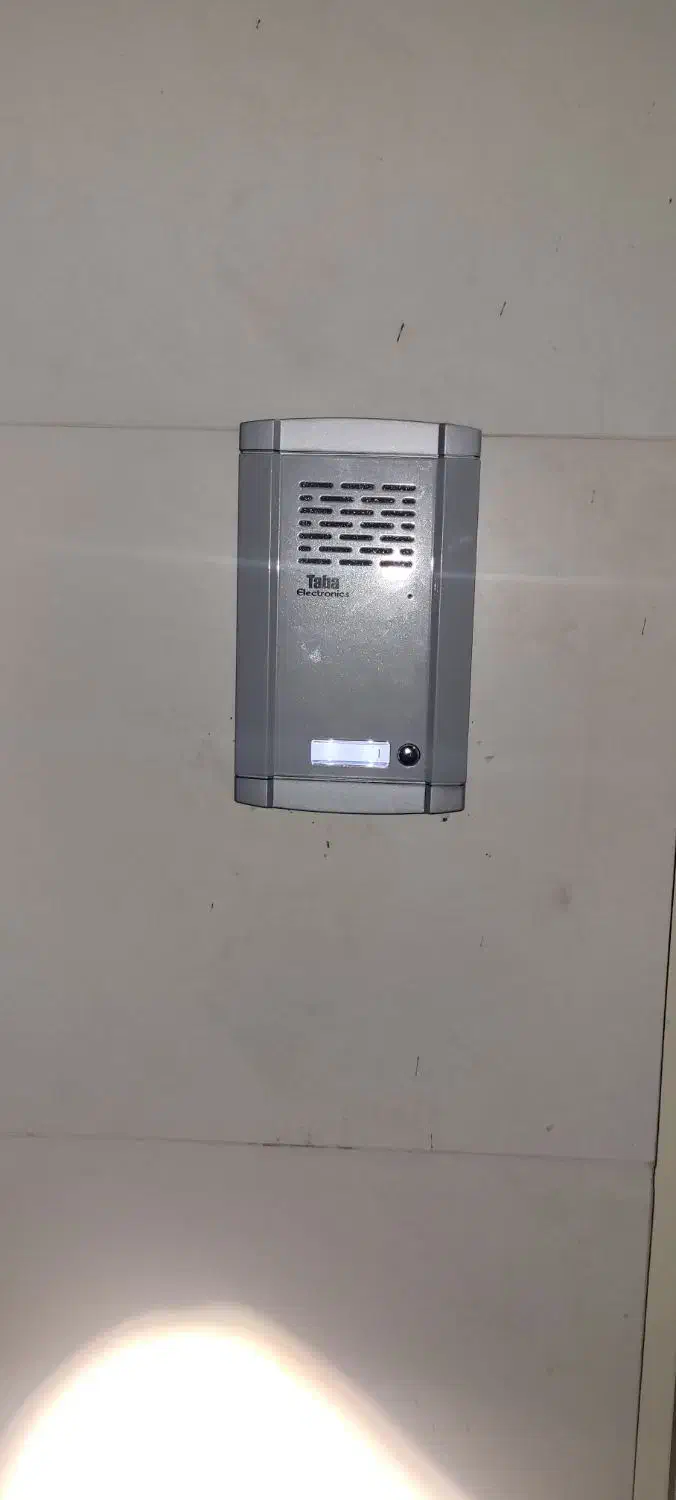 نصاب آیفون  صوتی و تصویری  دوربین مداربسته  دزدگیر|خدمات پیشه و مهارت|بهبهان, |دیوار