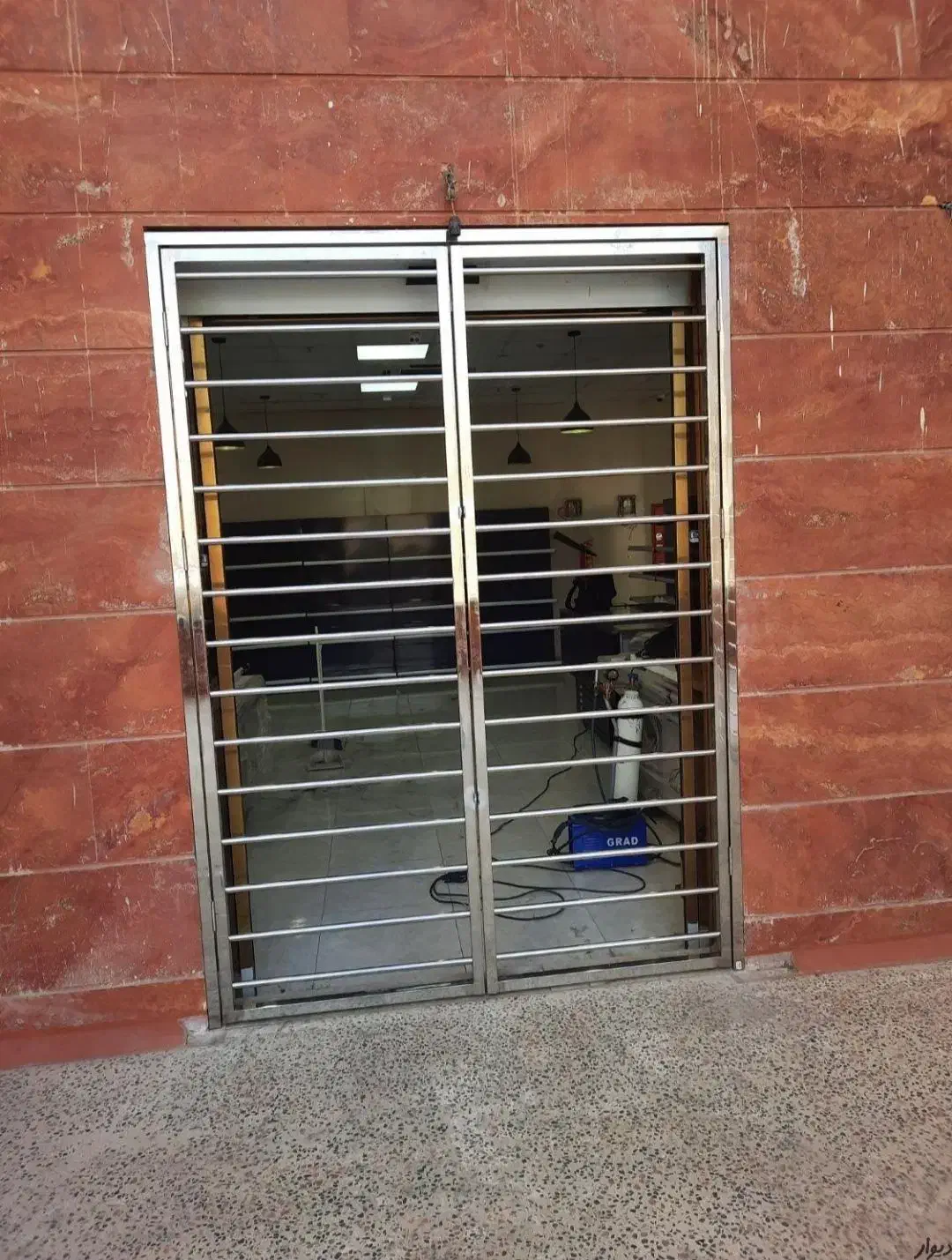 نرده استیل و حفاظ با 20سال ضمانت کتبی|خدمات پیشه و مهارت|اصفهان, کوی امیریه|دیوار