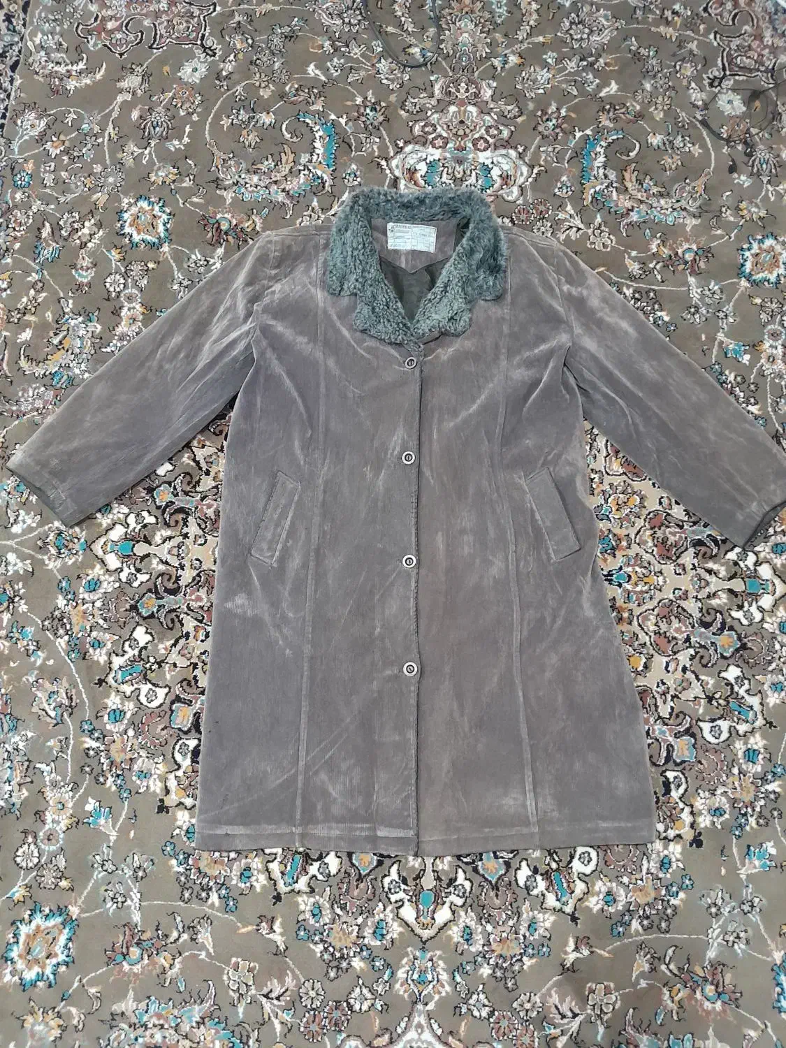 تعدای پالتو، ژاکت، چادر مشکی|لباس|سرپل ذهاب, |دیوار