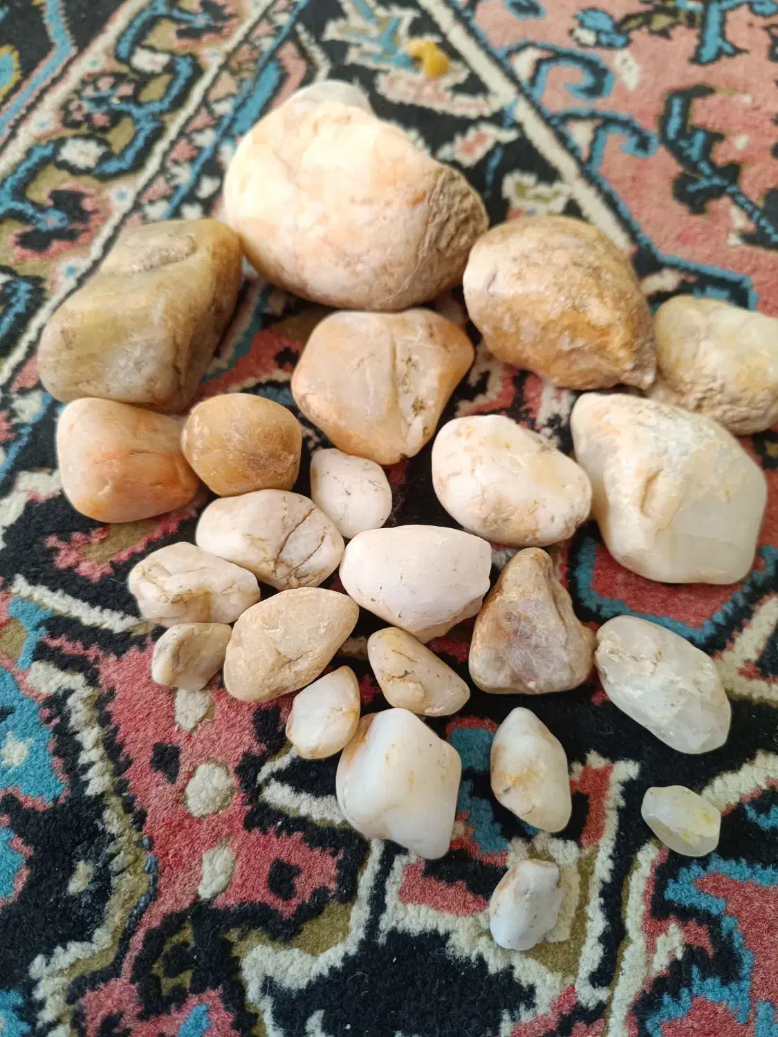 سنگ شفاف|جواهرات|خرمآباد, |دیوار