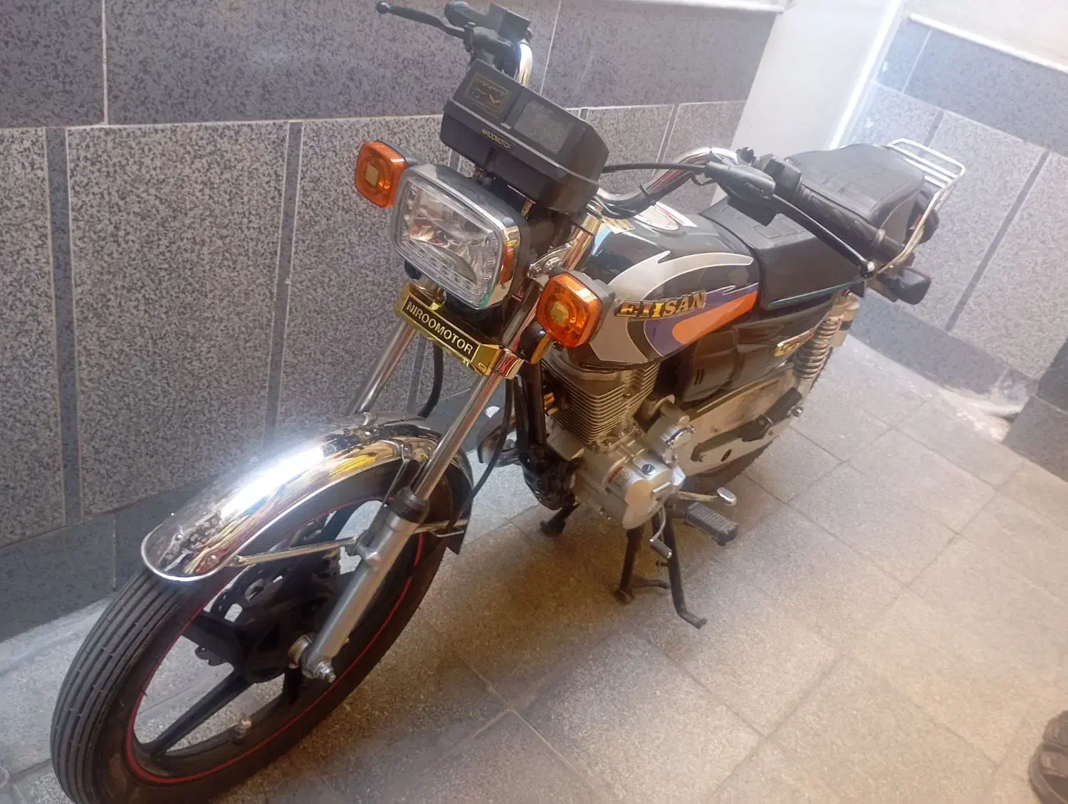 احسان 200 مدل 1403|موتورسیکلت|قم, امامزاده ابراهیم|دیوار