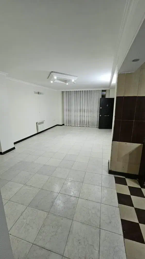 فروش ویلایی جنوبی 210متری سه خواب 5/500|فروش خانه و ویلا|شاهین‌شهر, طالقانی|دیوار