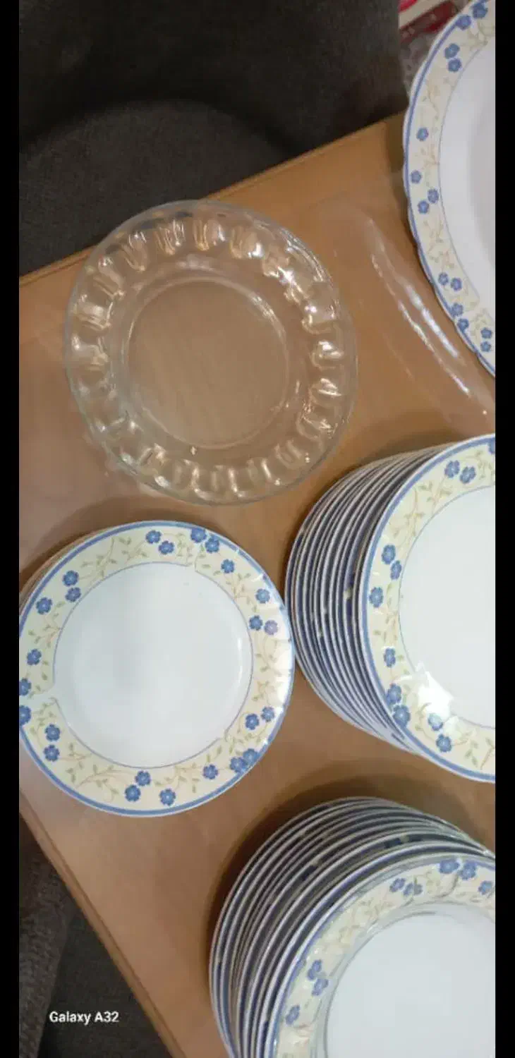 سرویس غذاخوری|ظروف سرو و پذیرایی|رشت, حسین آباد|دیوار