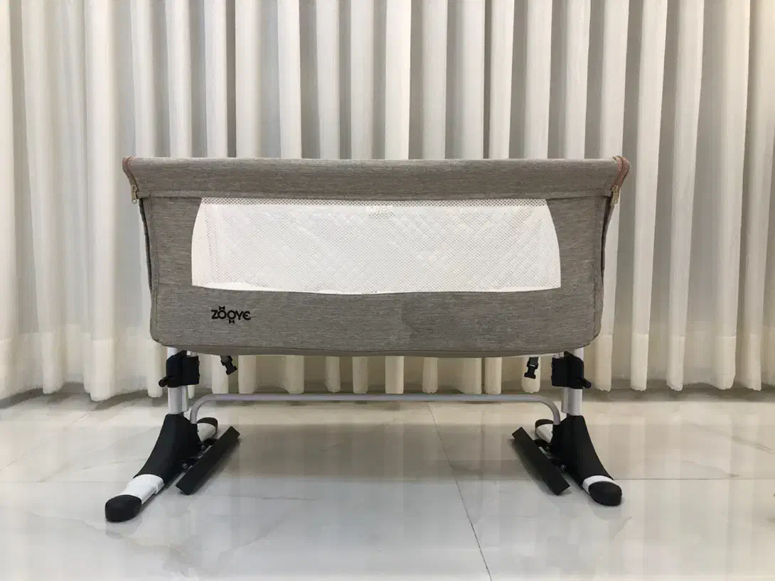 تخت و گهواره کنار مادر زویه|اسباب و اثاث بچه|بندرعباس, |دیوار