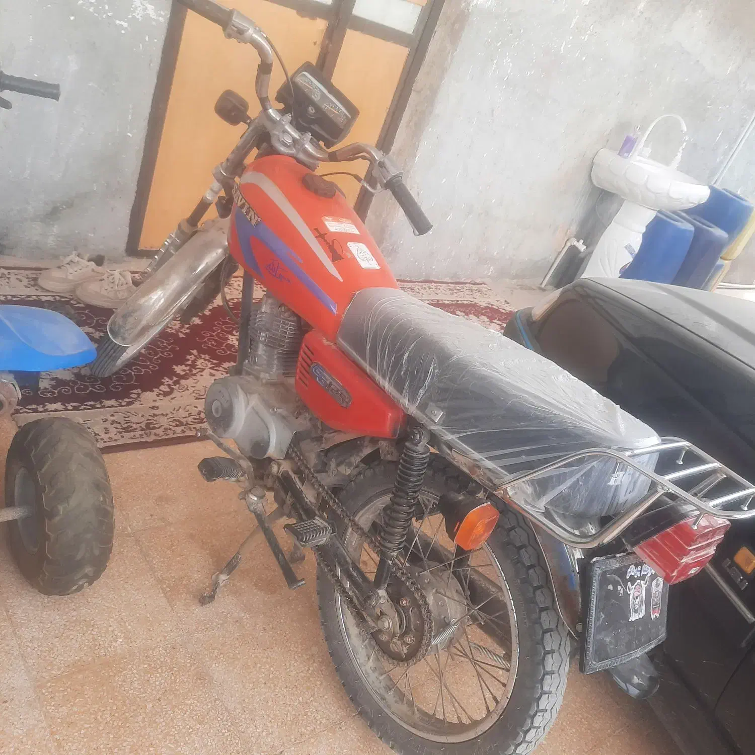 موتور سیکلت|موتورسیکلت|بند زرک, |دیوار