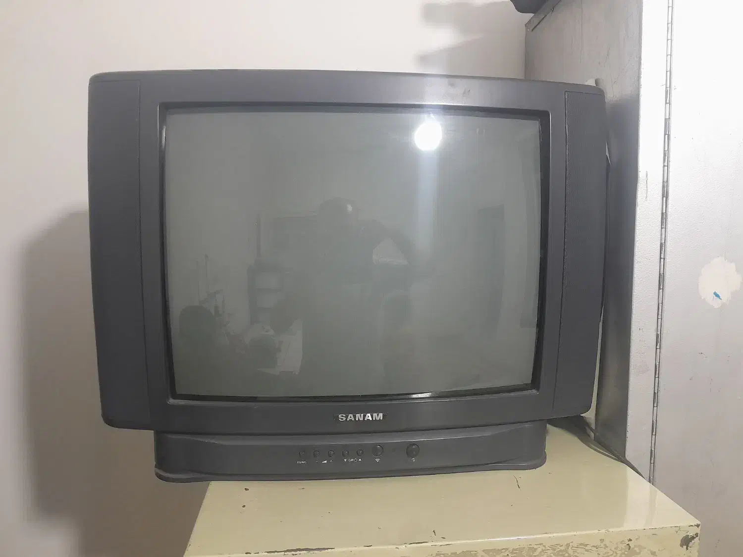 تلویزیون ۲۱اینج برند صنام|تلویزیون و پروژکتور|کوهدشت, |دیوار