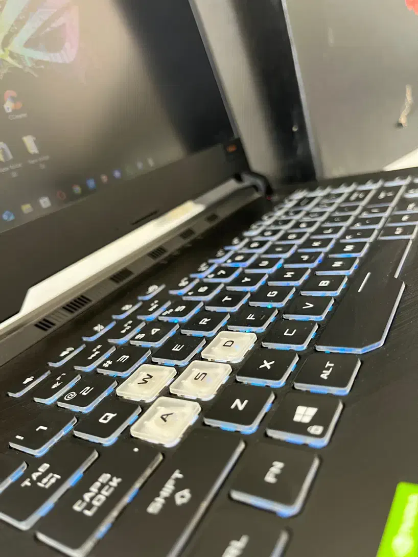 لپتاپ گیمینگ خوش قیمت سالم شرایط ۳ ماه|رایانه همراه|خرمدره, |دیوار