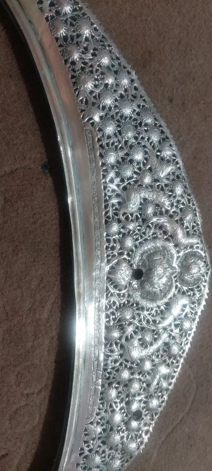 قاب اینه خیلی قدیم کا دست|صنایع دستی و سایر لوازم تزئینی|مشهد, مصلی (کارمندان اول)|دیوار