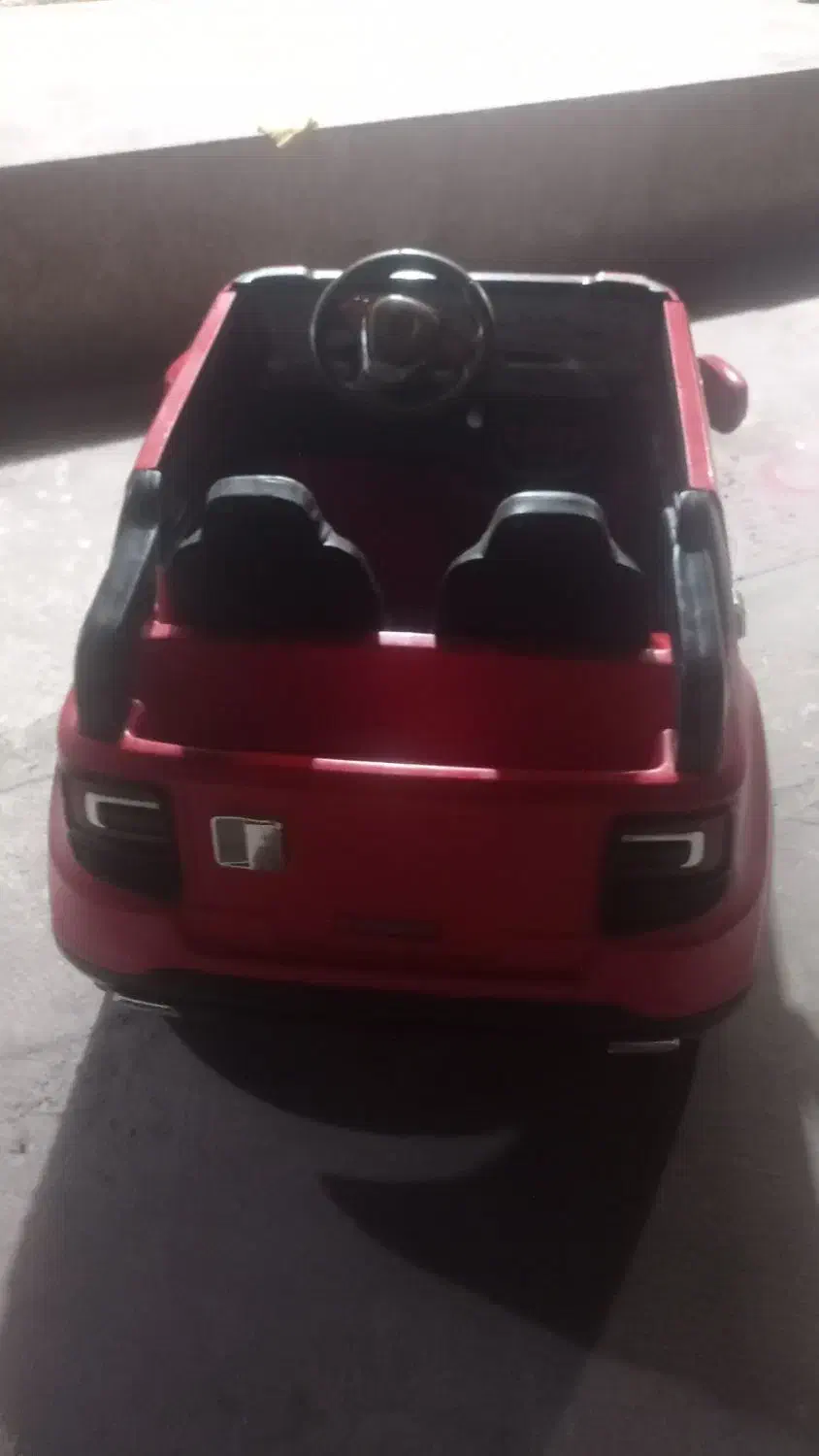 ماشین شارژی چهار موتوره درحد|اسباببازی|دیلم, |دیوار