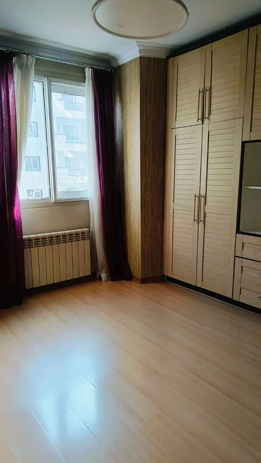 ولنجک 104 متر تک واحدی طبقه آخر