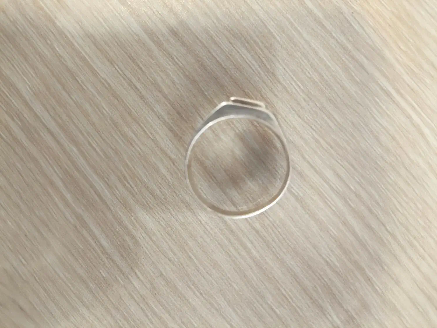 انگشتر حرز|جواهرات|قم, ژاندارمها|دیوار