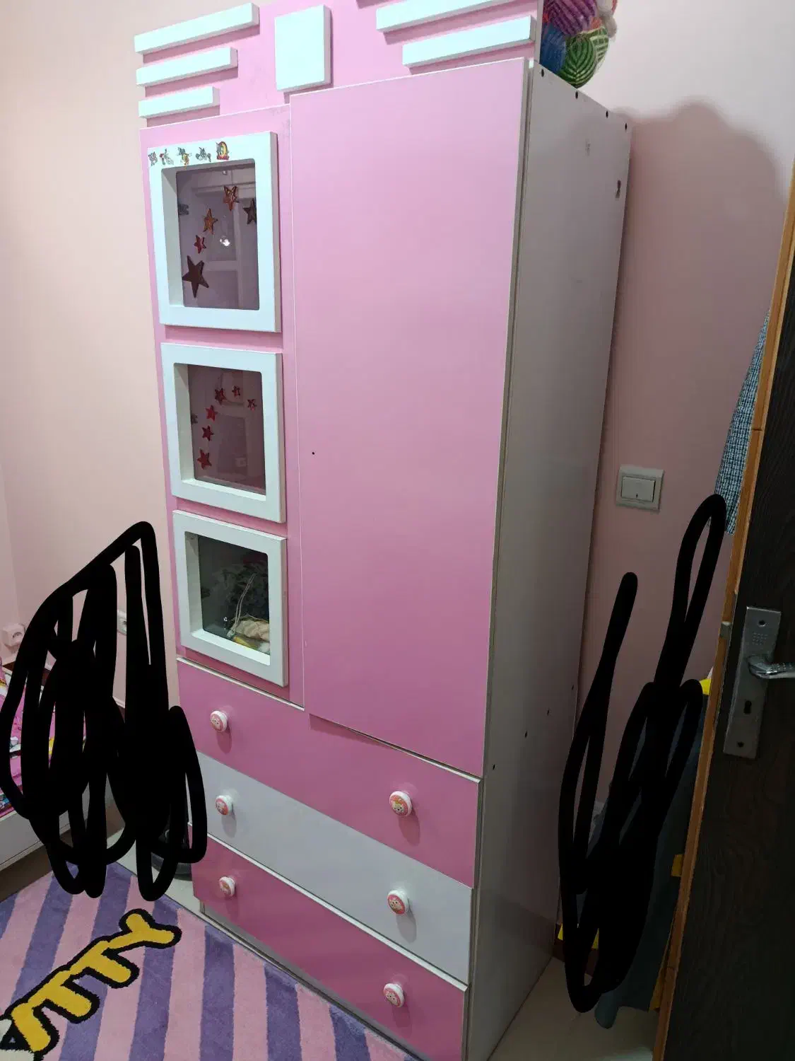 کمد کودک|میز و صندلی غذاخوری|صومعه‌سرا, |دیوار