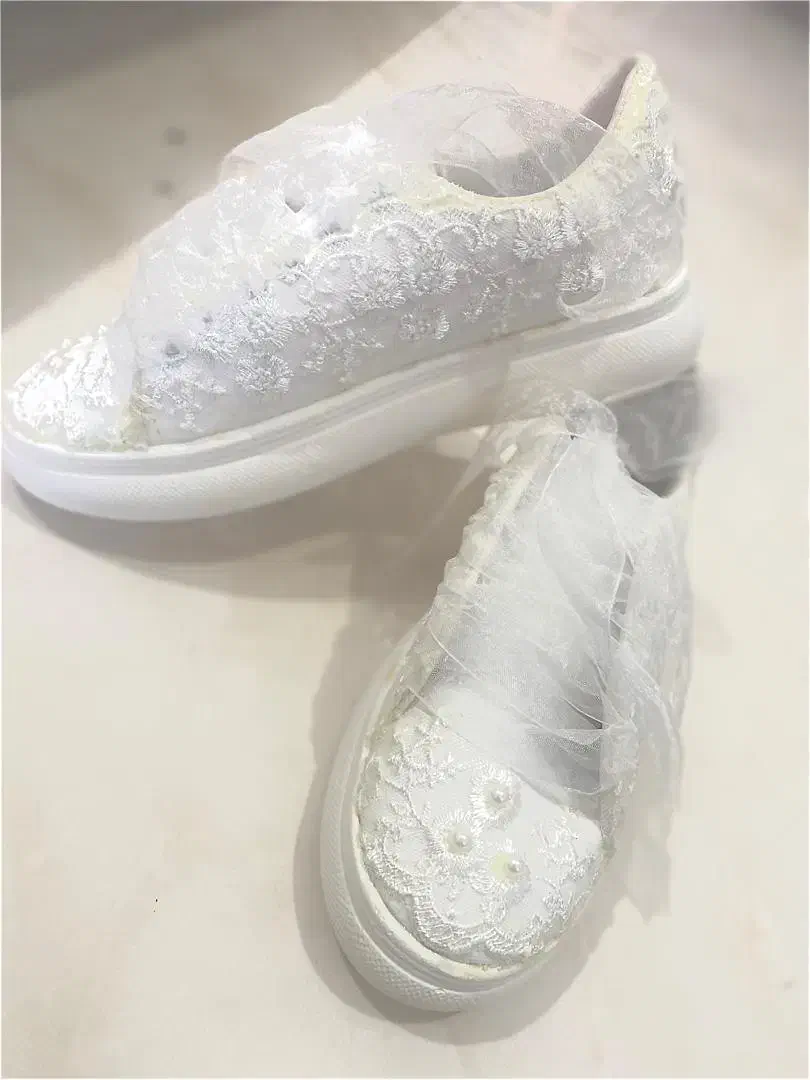 کفش سفیداسپرت دانتل برای فرمالیته وعروسی|کیف، کفش، کمربند|ارومیه, |دیوار