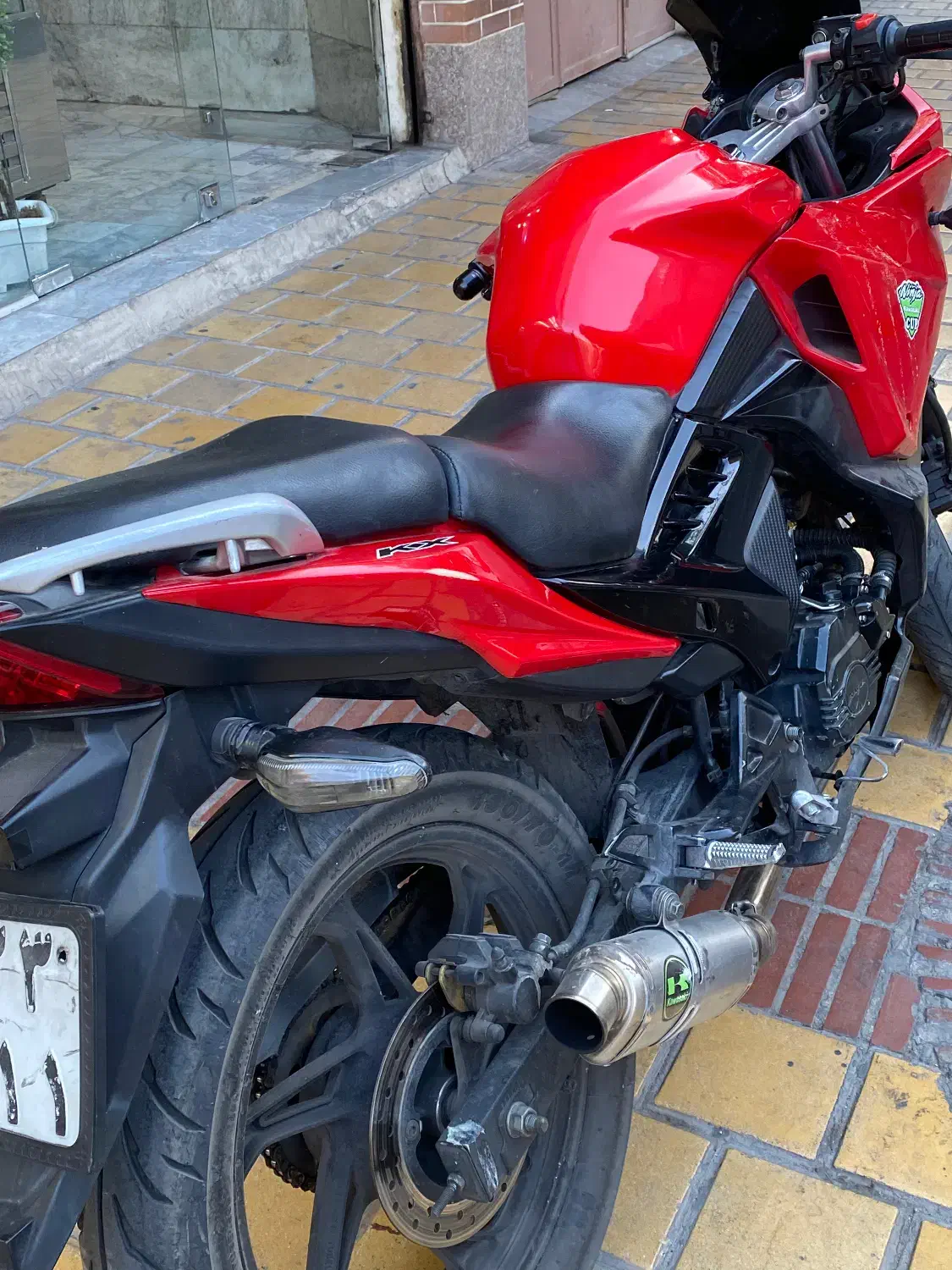 مگلی قرمز قیمت استثنایی|موتورسیکلت|اصفهان, عسگریه|دیوار