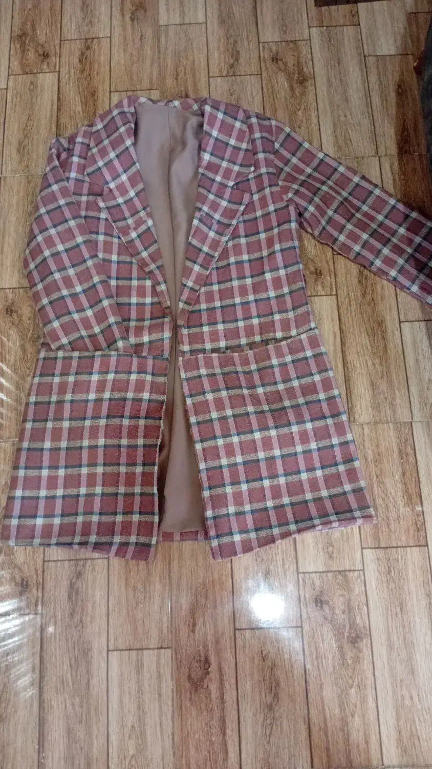 شلوار سایز۴۲و۴۴ در حد نو تمیز بدون هیچ زدگی|لباس|شاهین‌شهر, شهرک هشت بهشت|دیوار