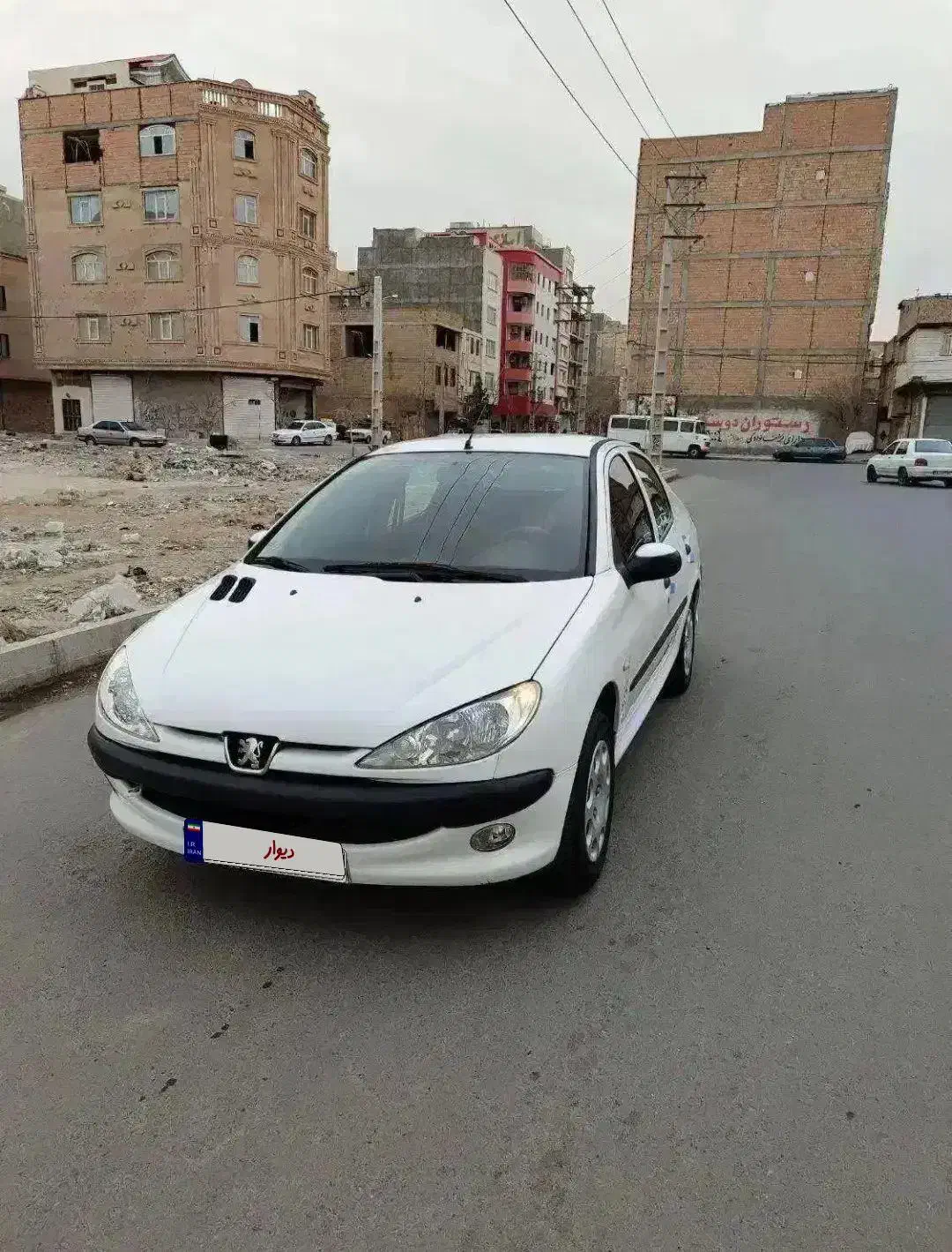 206صندوق دارv8|خودرو سواری و وانت|پیرانشهر, |دیوار