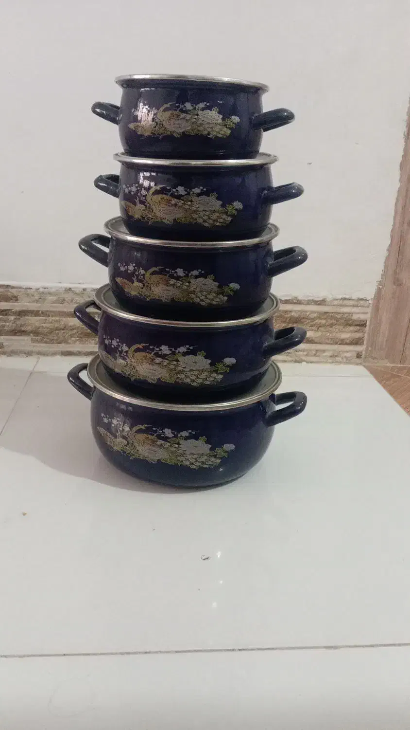 قابلمه لعابی  نونو|ظروف پخت‌وپز|کاشمر, |دیوار