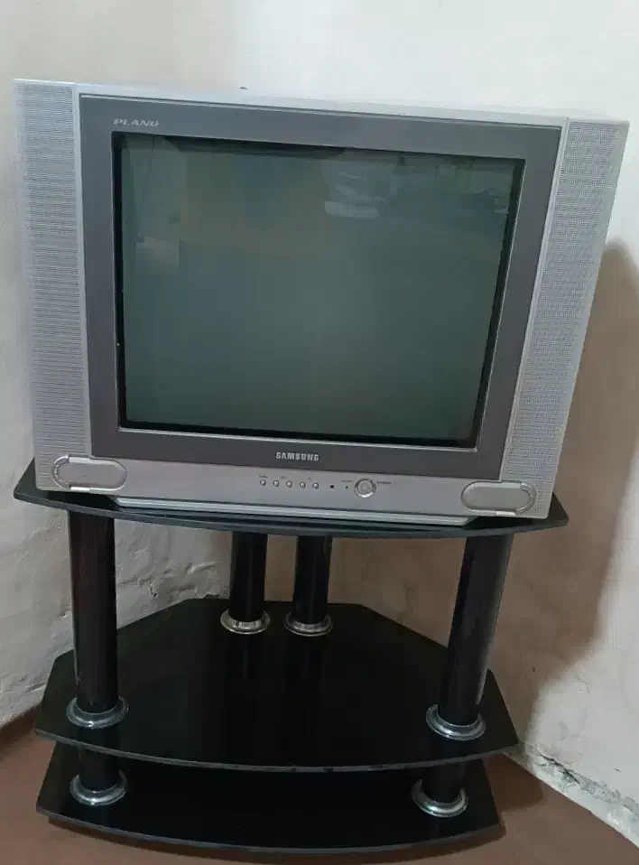 فروش تلویزیون و میز تلویزیون|تلویزیون و پروژکتور|زابل, |دیوار