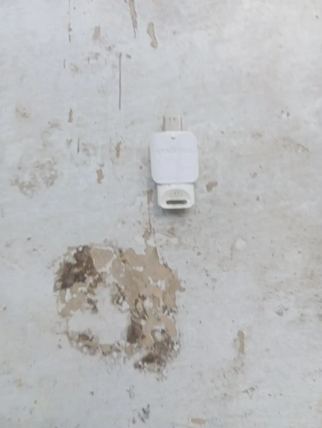 فلش ۱۶گیگض|لوازم جانبی موبایل و تبلت|بروجرد, |دیوار