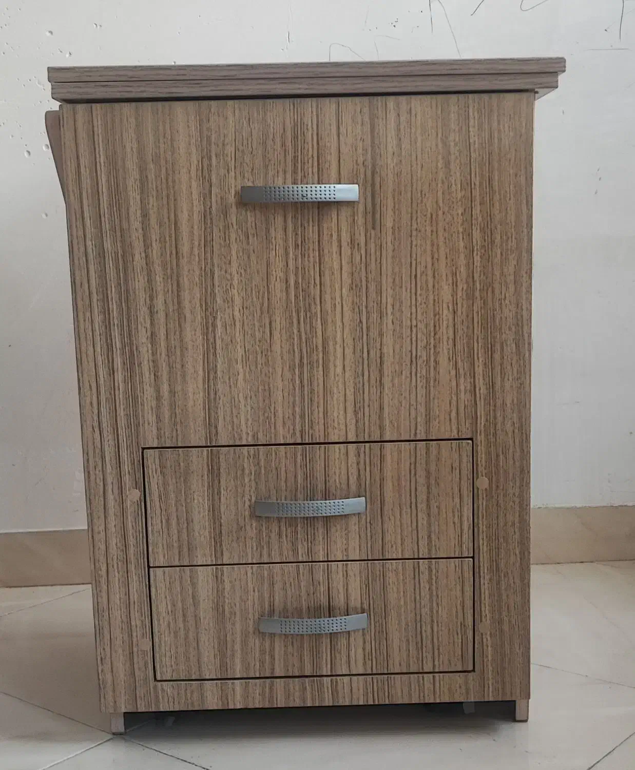 میزآسانسوری چرخ خیاطی|لوازم خیاطی و بافتنی|طرقبه, |دیوار