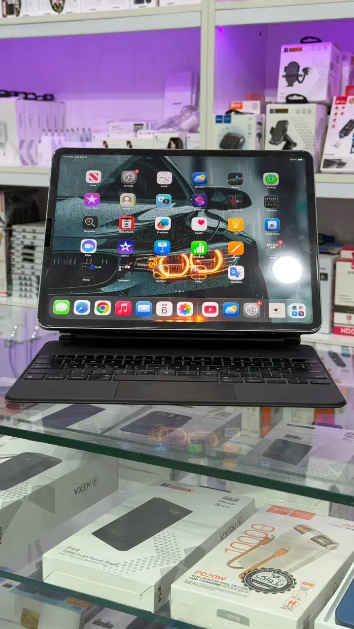 ipad pro2022 12.9 inch|تبلت|میبد, |دیوار