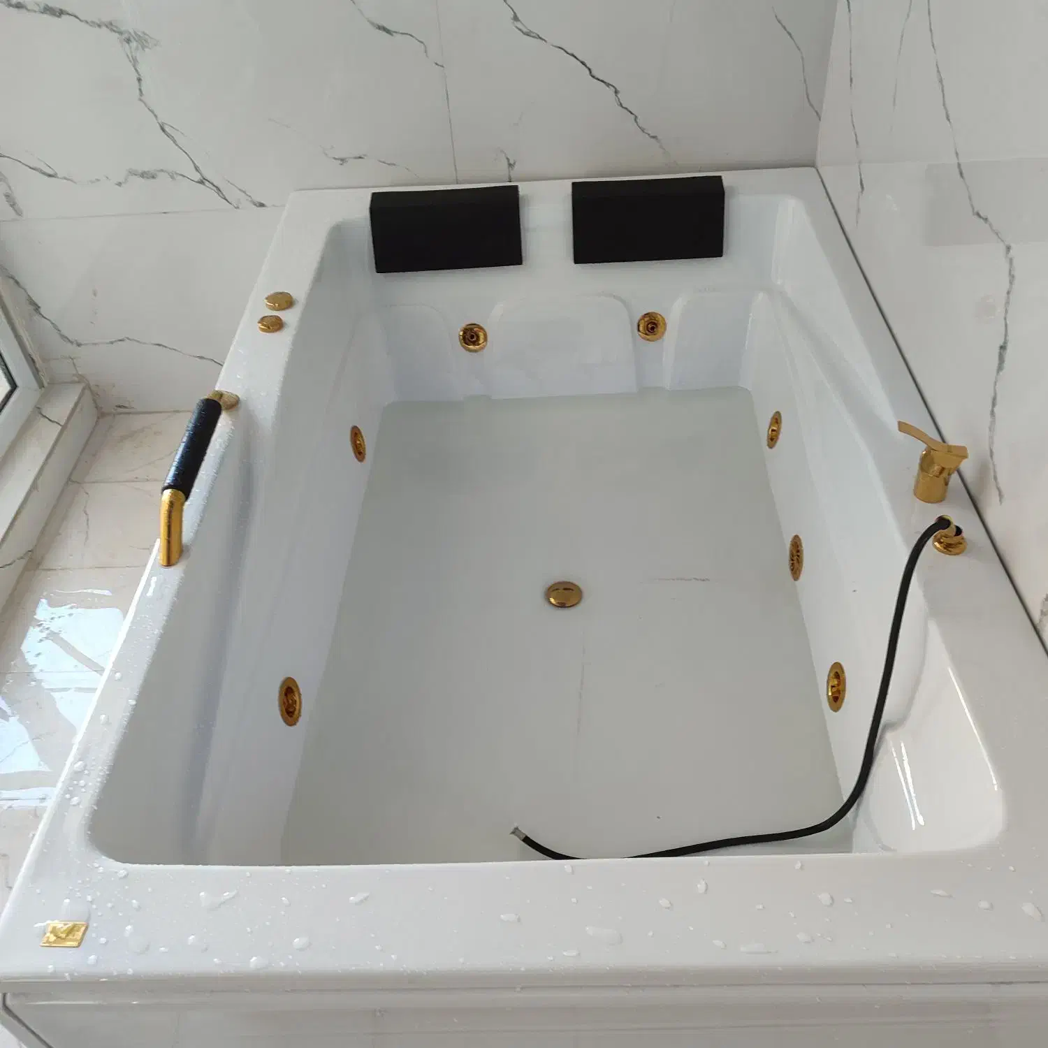 وان جکوزی دو نفره نانو 180×125، مستقیم از کارخانه|لوازم حمام|محمدشهر, زیبادشت|دیوار