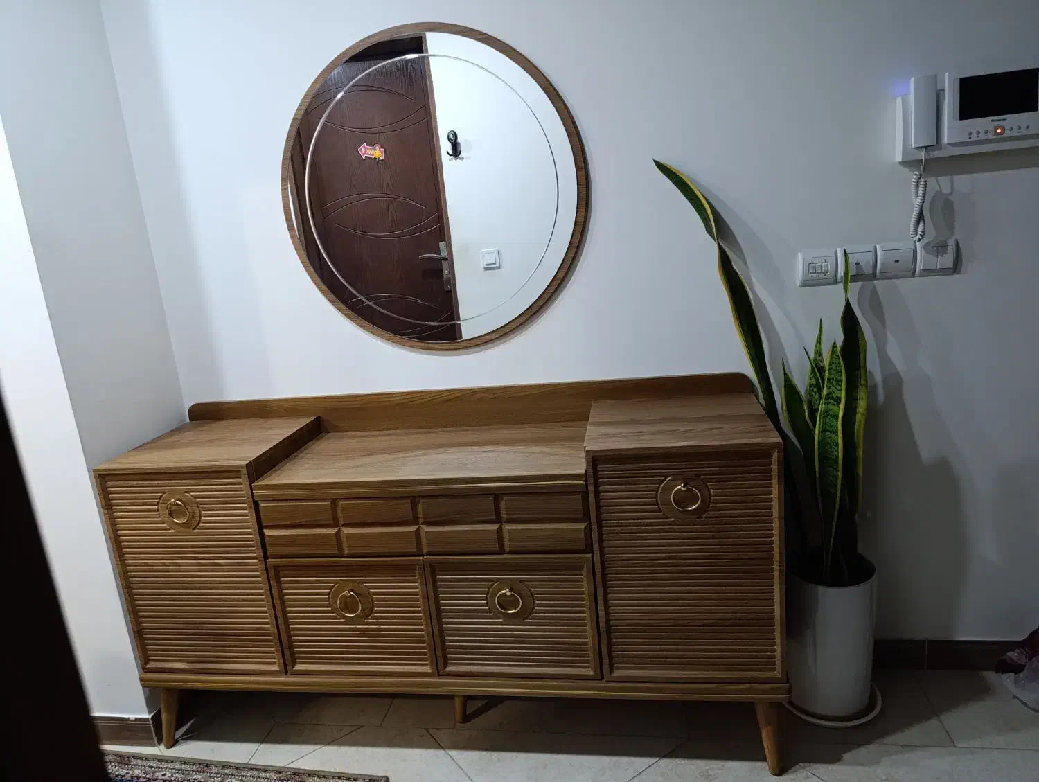 آینه کنسول چوبی جدید|مبلمان خانگی و میز عسلی|قروه, |دیوار