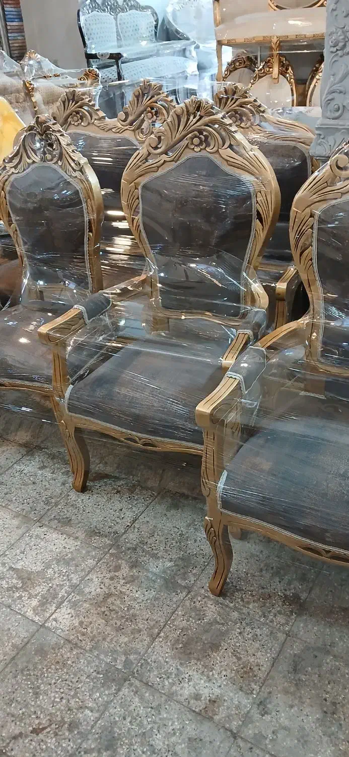 تمام ، چوب ، سلطنتی و کلاسیک|مبلمان خانگی و میز عسلی|مشهد, امام خمینی|دیوار