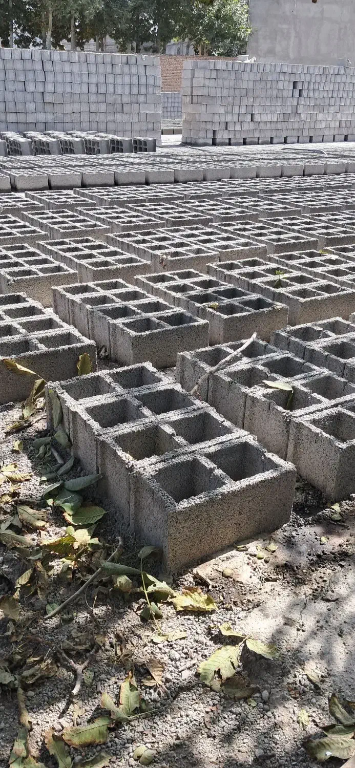 به یک کارگرماهر دربلوک زنی نیاز داریم|استخدام معماری، عمران و ساختمانی|خوی, |دیوار