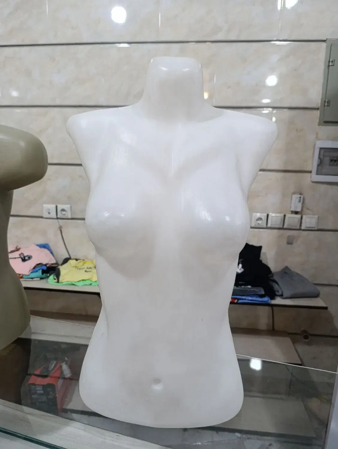 مانکن دبه ای فقط 40 هزار تومان|فروشگاه و مغازه|همدان, |دیوار