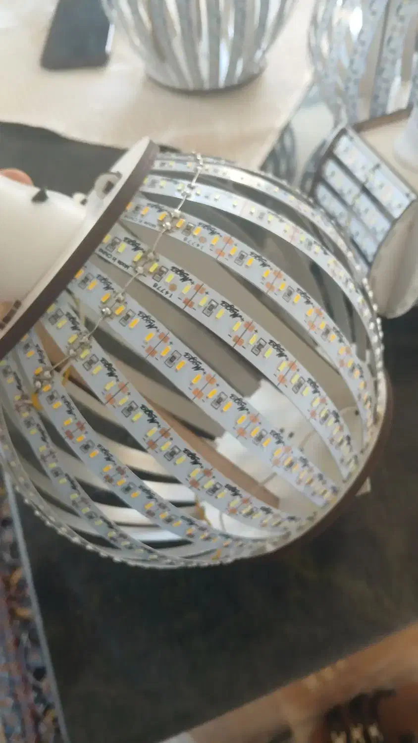 لامپ دستساز ۸ پیکسل|لامپ و چراغ|سقز, |دیوار