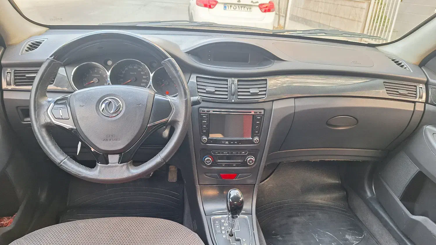 اچ‌سی‌کراس‌ اتومات ،۱۳۹۷، بدون رنگ،نقره ای|خودرو سواری و وانت|مشهد, بهشت|دیوار