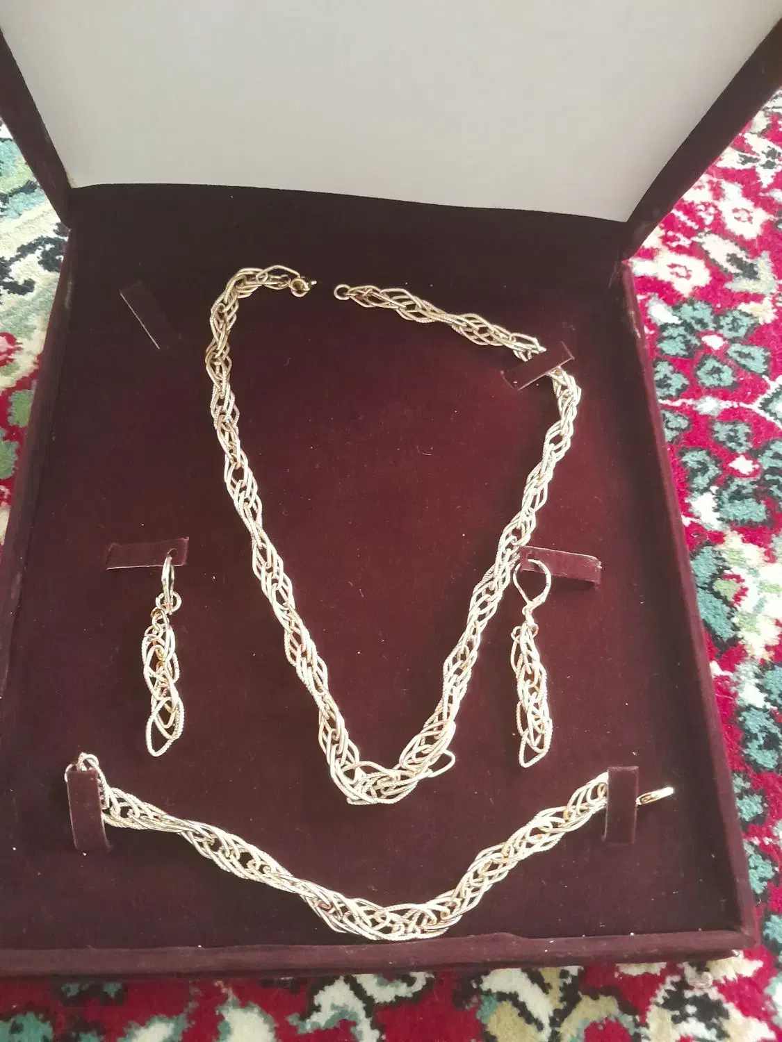 سرویس طلا روس ودستبند|بدلیجات|کرمان, |دیوار