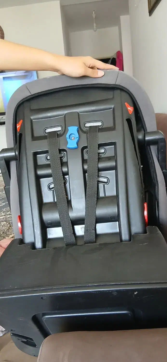 صندلی خودرو کودک|تخت و صندلی بچه|پردیس, فاز ۱۱|دیوار